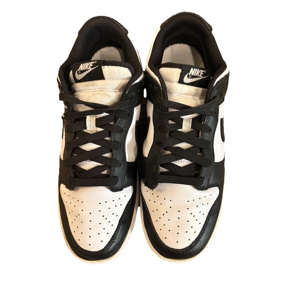 Nike Panda Dunk Low Top Size 10.5 Mens Black And White - Picture 4 of 11